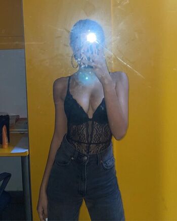 Full leaked Caiityya private onlyfans photo