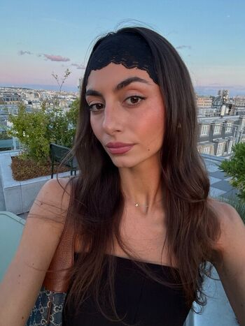 Full leaked Charlotte berry private onlyfans photo