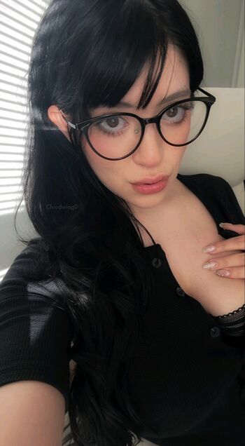 Full leaked Cloudwing private onlyfans photo