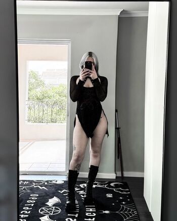 Full leaked Cyniccplant private onlyfans photo