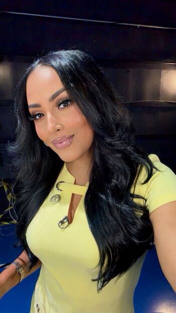 Dominique Newland