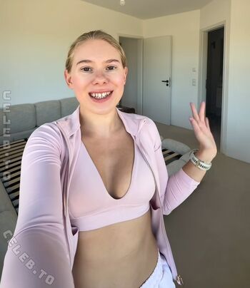 Full leaked Fitbyhannaah page private onlyfans photo