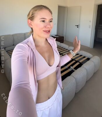 Full leaked Fitbyhannaah page private onlyfans photo