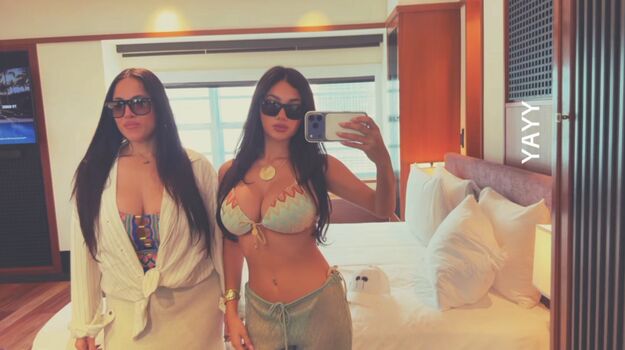 Full leaked Jasmine lillyyyy private onlyfans photo