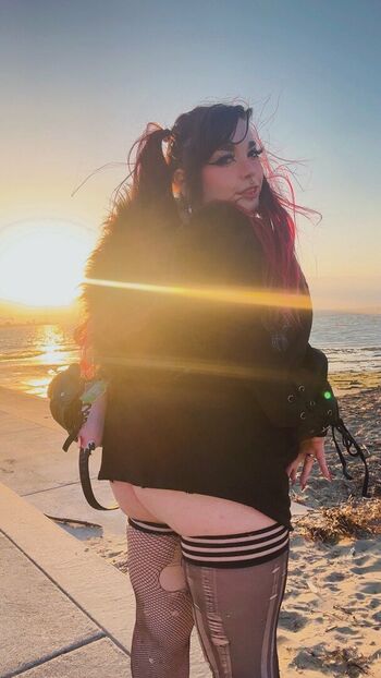 Full leaked Juicy pomma private onlyfans photo