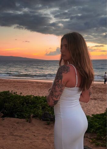 Full leaked Madiiii rose private onlyfans photo