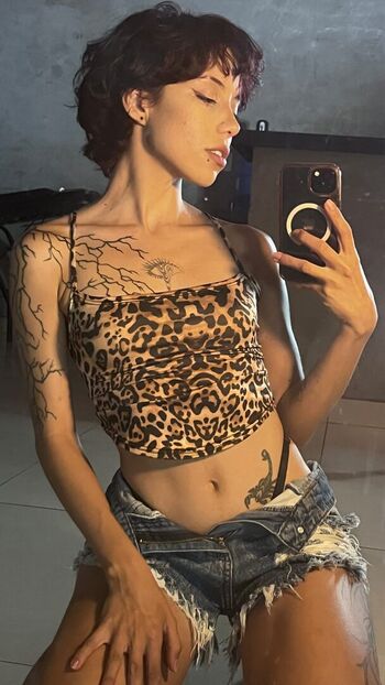 Full leaked Maziah lary private onlyfans photo