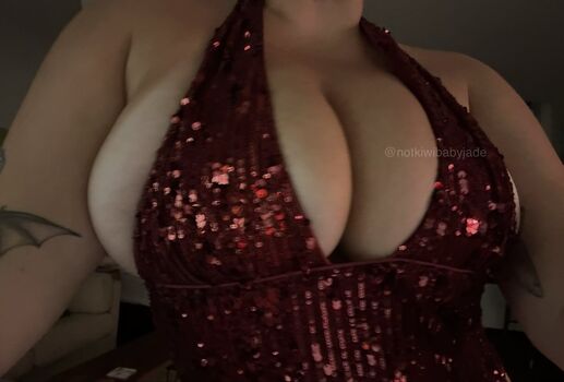 Full leaked Notkiwibabyjade private onlyfans photo