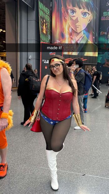 qveenjulia