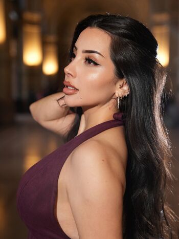 Full leaked Vaimonroe private onlyfans photo