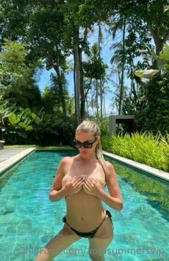Yoga Trainer Vip